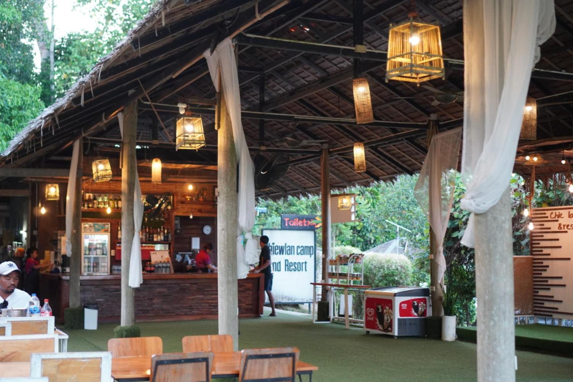 Chiewlan Camp And Resort Ban Pha Saeng Lang Exteriör bild